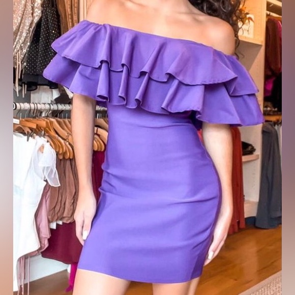 Blue Blush Dresses & Skirts - Blue Blush Bodycon Dress